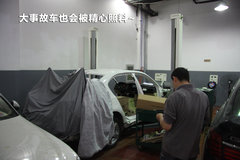 2011款 318i 2.0L 自动领先型