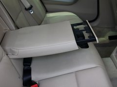 2011款 318i 2.0L 自动领先型