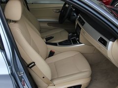 2011款 318i 2.0L 自动领先型