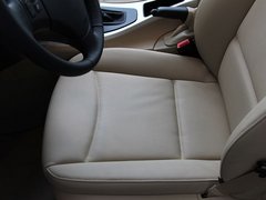 2011款 318i 2.0L 自动领先型