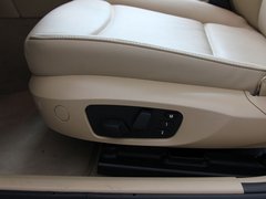 2011款 318i 2.0L 自动领先型