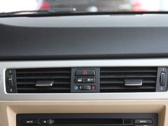 2011款 318i 2.0L 自动领先型
