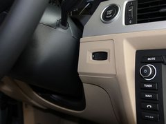 2011款 318i 2.0L 自动领先型
