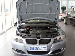 2011款 318i 2.0L 自动领先型