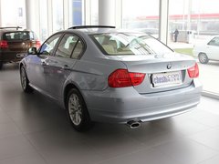 2011款 318i 2.0L 自动领先型