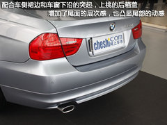 2011款 320i 2.0L 自动豪华型