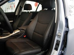 2011款 320i 2.0L 自动豪华型