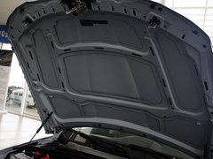 2011款 320i 2.0L 自动豪华型