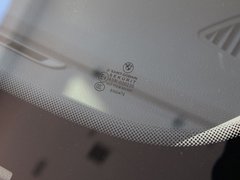 2011款 320i 2.0L 自动豪华型