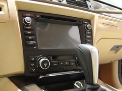 2011款 325i 2.5L 时尚型