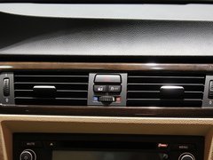 2011款 325i 2.5L 时尚型