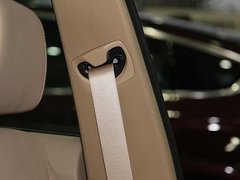 2011款 325i 2.5L 豪华型