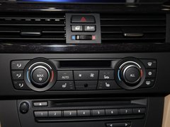 2011款 325i 2.5L 豪华型
