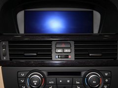 2011款 325i 2.5L 豪华型