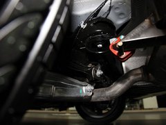 2011款 325i 2.5L 豪华型