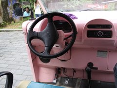 2010款 三厢 1.5L 手动 运动版