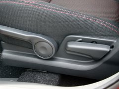 2010款 三厢 1.5L 手动 运动版
