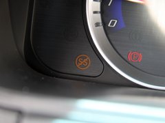 2010款 三厢 1.5L 手动 运动版