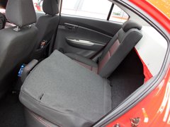 2010款 三厢 1.5L 手动 运动版
