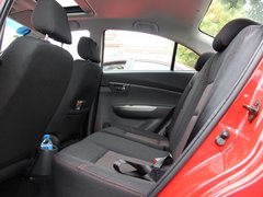 2010款 三厢 1.5L 手动 运动版