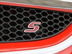 2010款 三厢 1.5L 手动 运动版