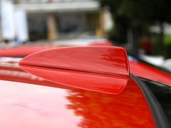 2010款 三厢 1.5L 手动 运动版