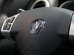 2010款 三厢 1.5L 手动 运动版
