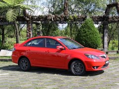 2010款 三厢 1.5L 手动 运动版
