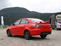 2010款 三厢 1.5L 手动 运动版