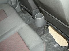 2010款 三厢 1.5L 手动 运动版