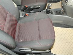 2010款 三厢 1.5L 手动 运动版
