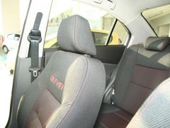 2010款 三厢 1.5L 手动 运动版