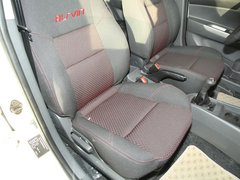 2010款 三厢 1.5L 手动 运动版