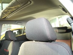 2010款 三厢 1.5L 手动 运动版