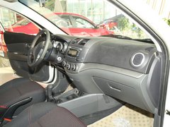 2010款 三厢 1.5L 手动 运动版