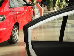 2010款 三厢 1.5L 手动 运动版