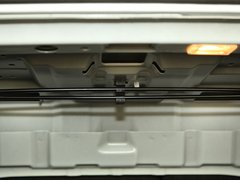 2010款 三厢 1.5L 手动 运动版