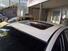 2010款 三厢 1.5L 手动 运动版