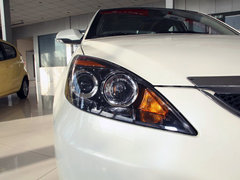 2010款 三厢 1.5L 手动 运动版