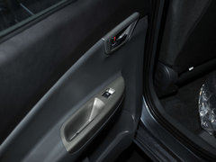 2010款 三厢 1.5L 手动 运动版