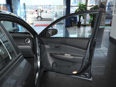 2010款 三厢 1.5L 手动 运动版