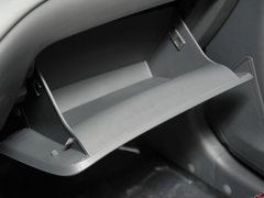 2010款 三厢 1.5L 手动 运动版