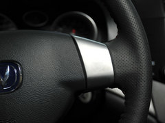2010款 三厢 1.5L 手动 运动版