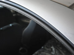 2010款 三厢 1.5L 手动 运动版