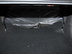 2010款 三厢 1.5L 手动 运动版