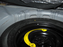 2010款 三厢 1.5L 手动 运动版