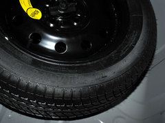 2010款 三厢 1.5L 手动 运动版