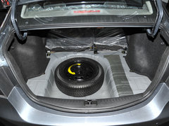 2010款 三厢 1.5L 手动 运动版