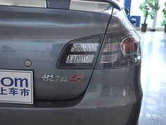2010款 三厢 1.5L 手动 运动版