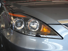 2010款 三厢 1.5L 手动 运动版